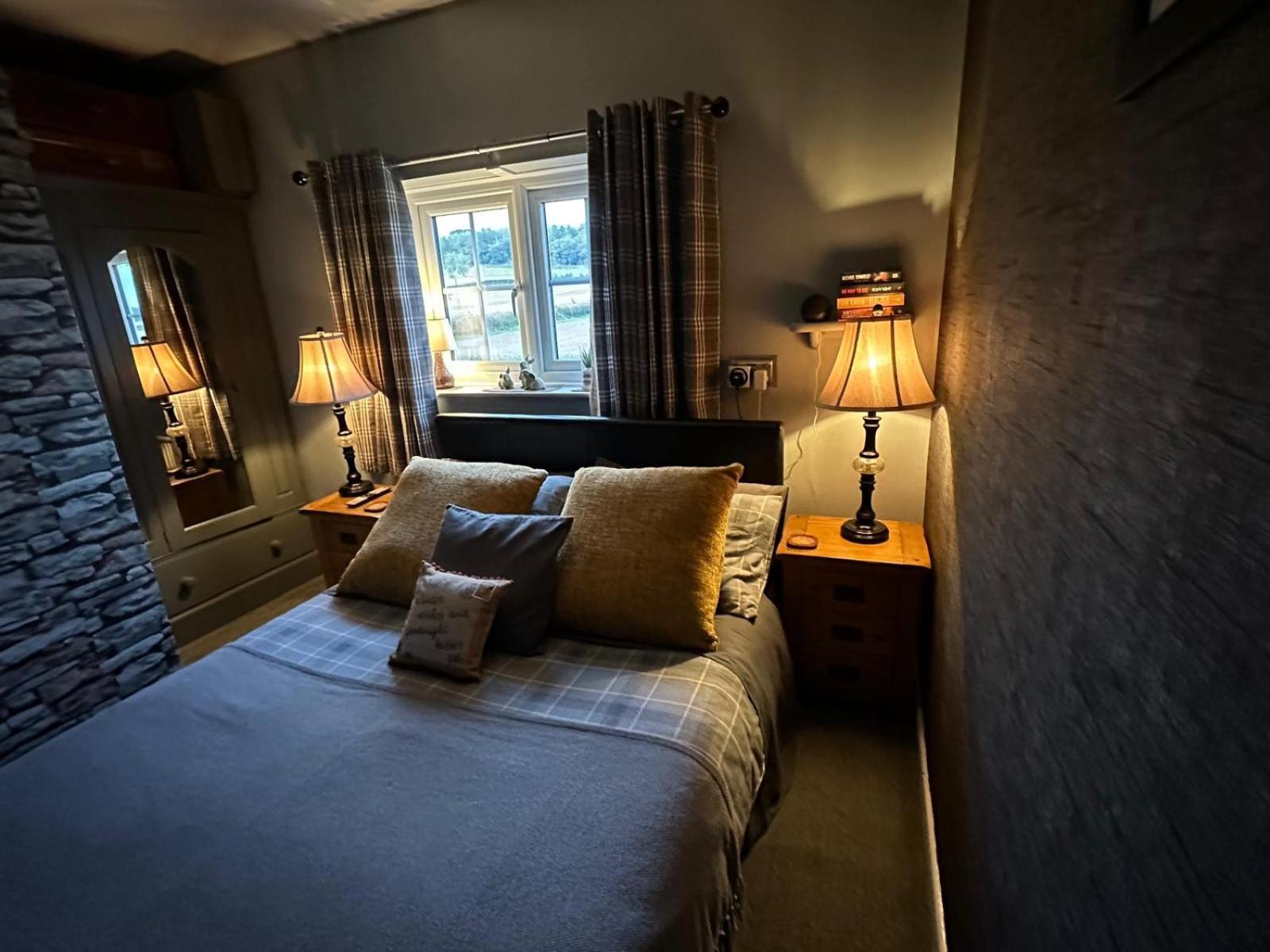 Shropshire Guestroom Seisdon エクステリア 写真