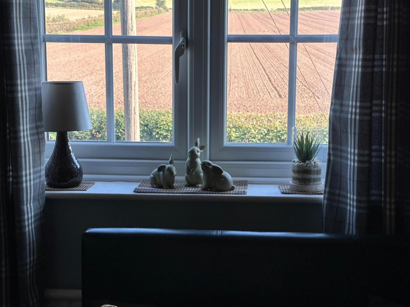 Shropshire Guestroom Seisdon エクステリア 写真