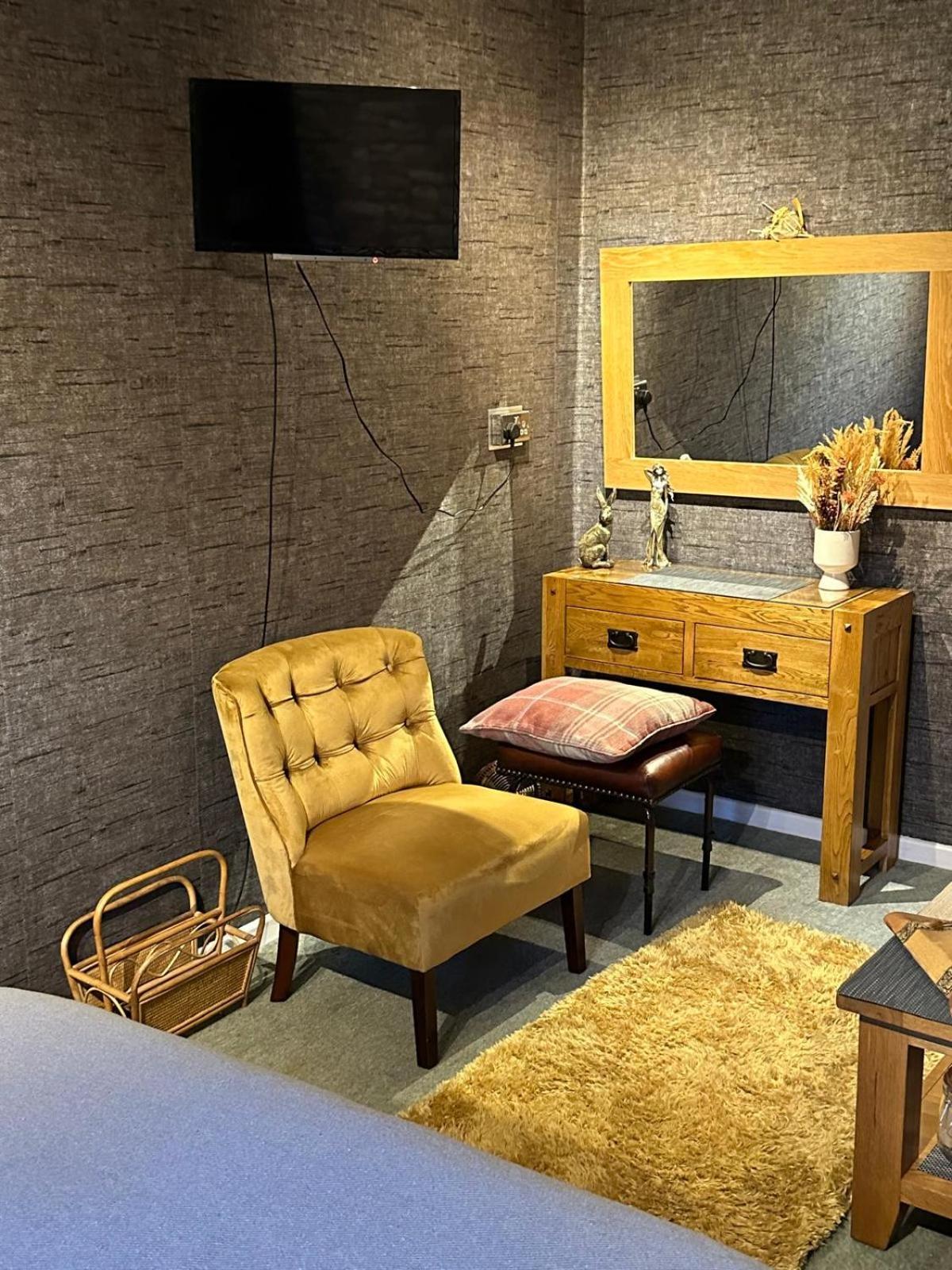 Shropshire Guestroom Seisdon エクステリア 写真